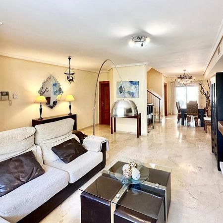 El Arenal Townhouse By The Beach With Swimming Pool - Eaw Homes Марбелья Экстерьер фото