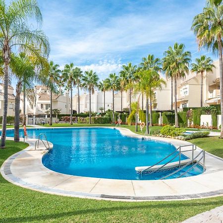 El Arenal Townhouse By The Beach With Swimming Pool - Eaw Homes Марбелья Экстерьер фото