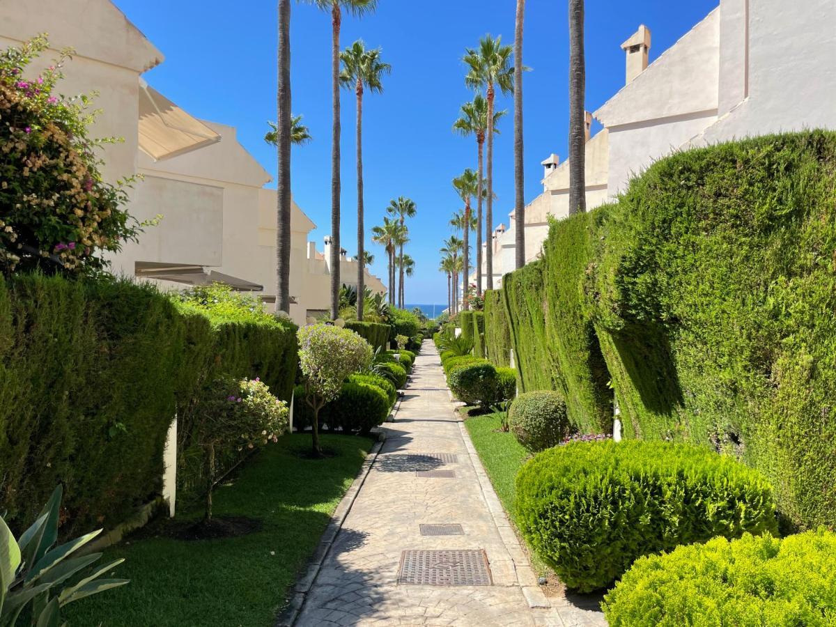 El Arenal Townhouse By The Beach With Swimming Pool - Eaw Homes Марбелья Экстерьер фото